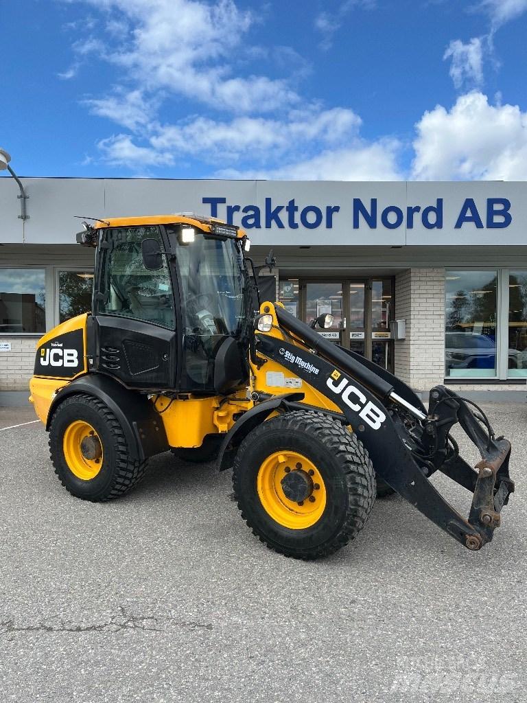 JCB 409 B 40km/h Kolové nakladače