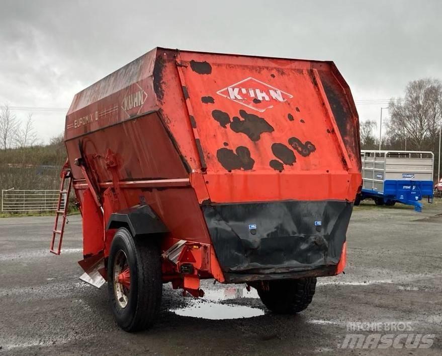 Kuhn EuroMix II 1460 Míchačky krmiva