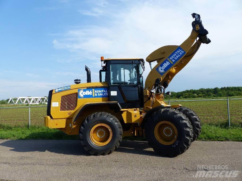 CAT 926 M Kolové nakladače