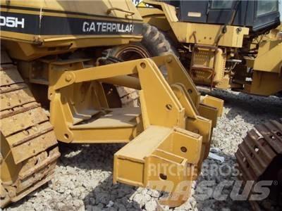 CAT D 5 H Pásové dozery