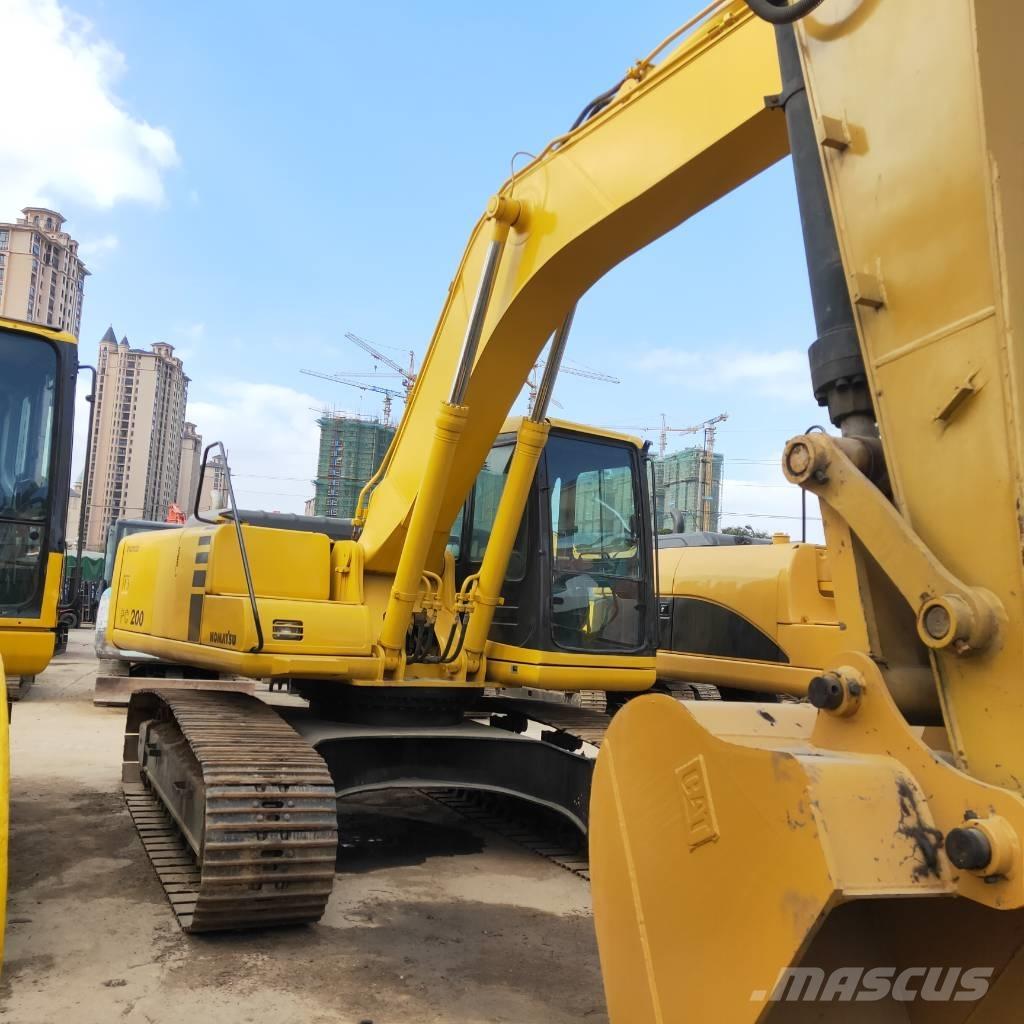 Komatsu PC200-6 Pásová rýpadla