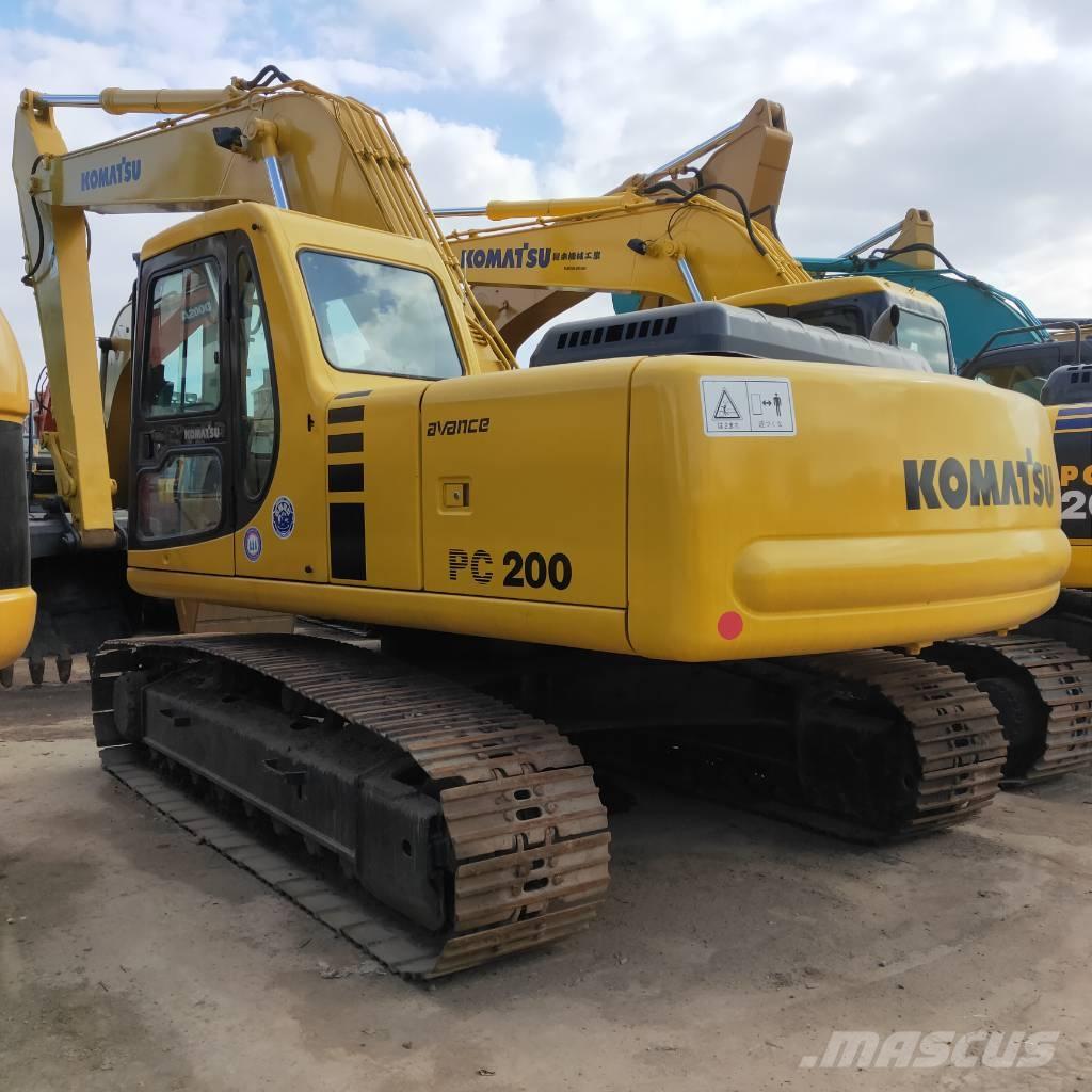 Komatsu PC200-6 Pásová rýpadla