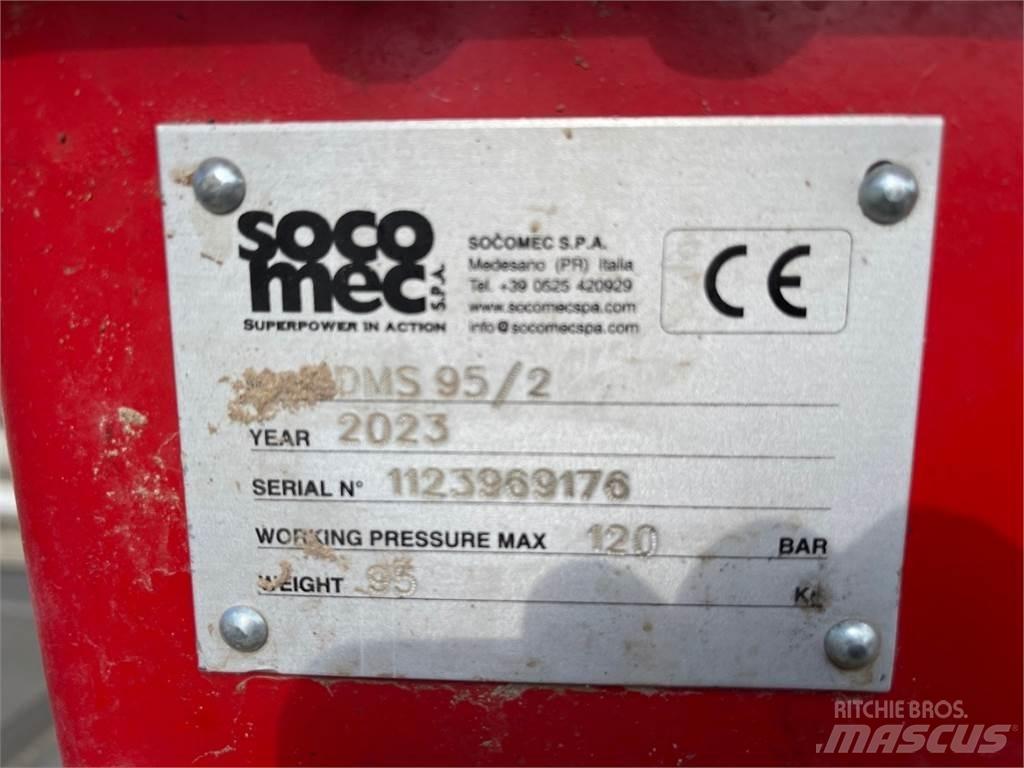  DMS95/2 Hydraulická beranidla na zatloukání pilotů