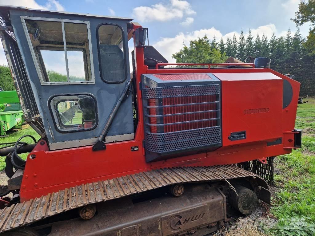 Ahwi RT350 Lesní traktory