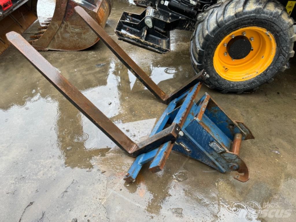 Yanmar B95W (40496) Kolová rýpadla