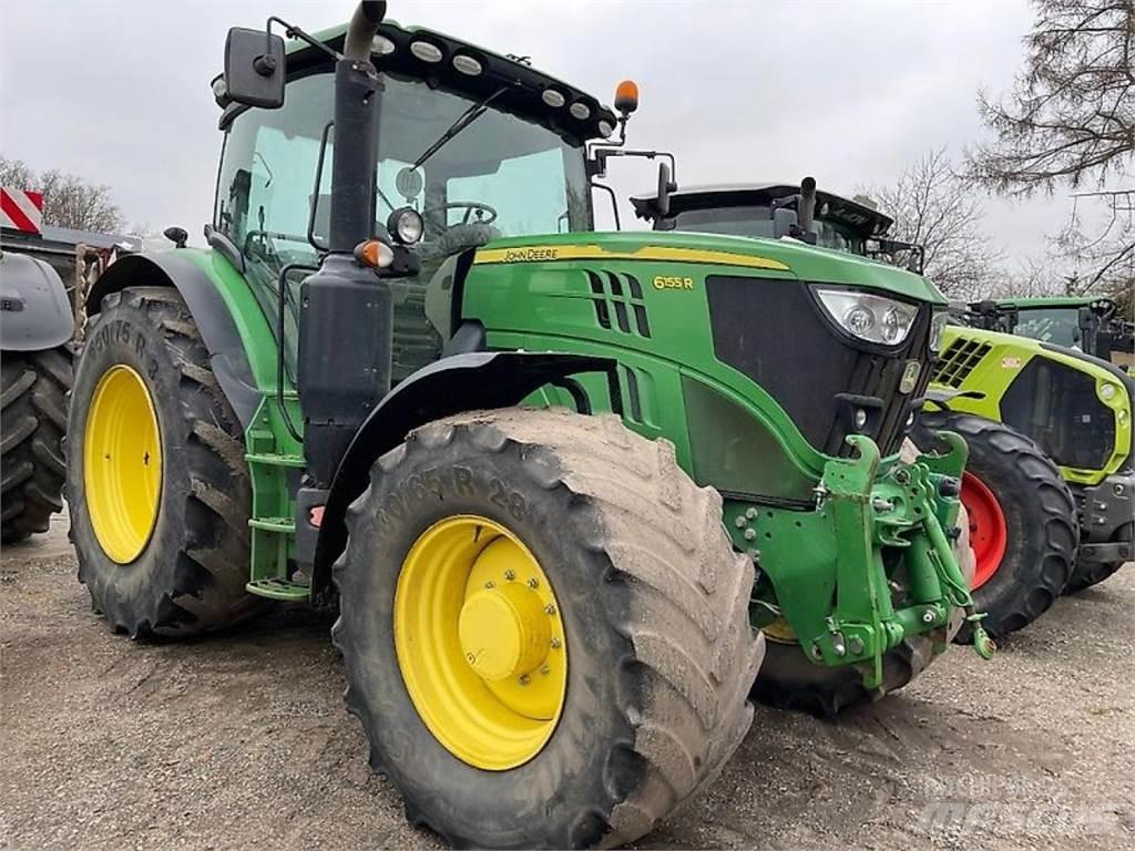 John Deere 6155R Traktory