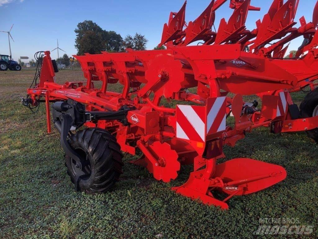 Kuhn VM 153 5 Pluhy