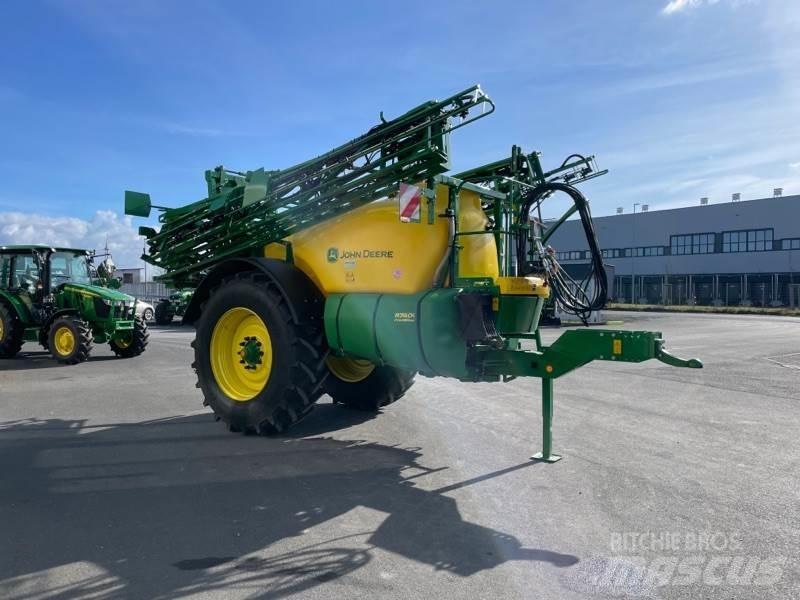 John Deere R740i Tažené postřikovače