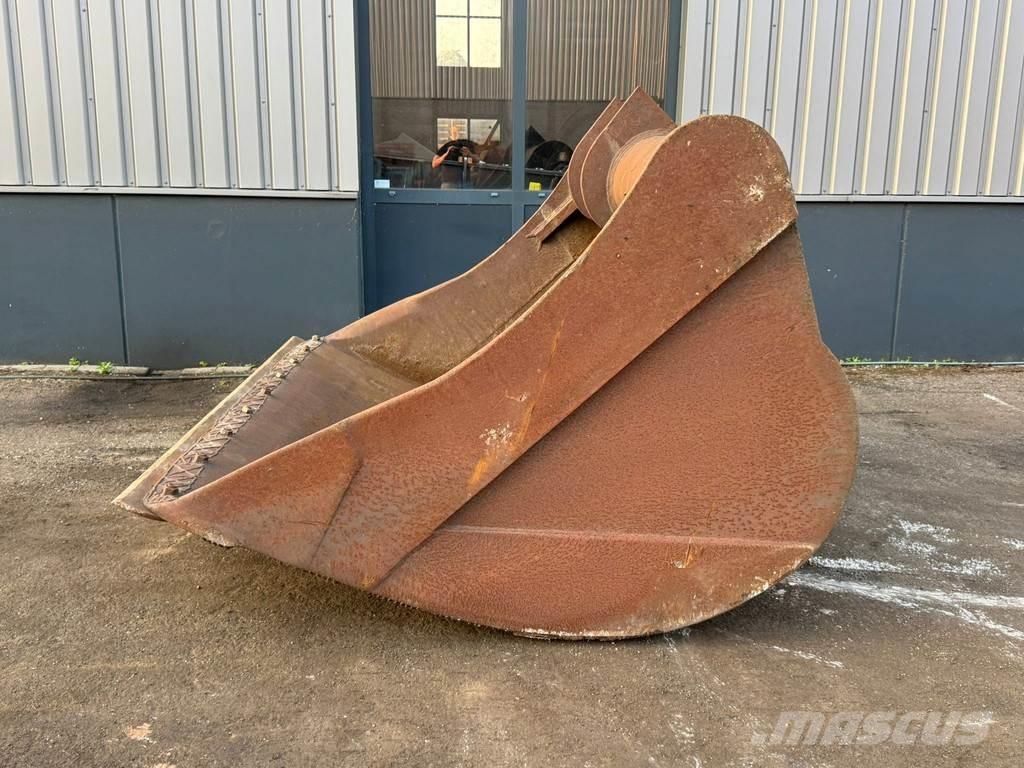  Onbekend NG-2600 Lopaty