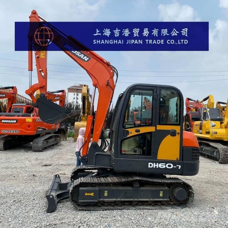 Doosan DH 60 Pásová rýpadla