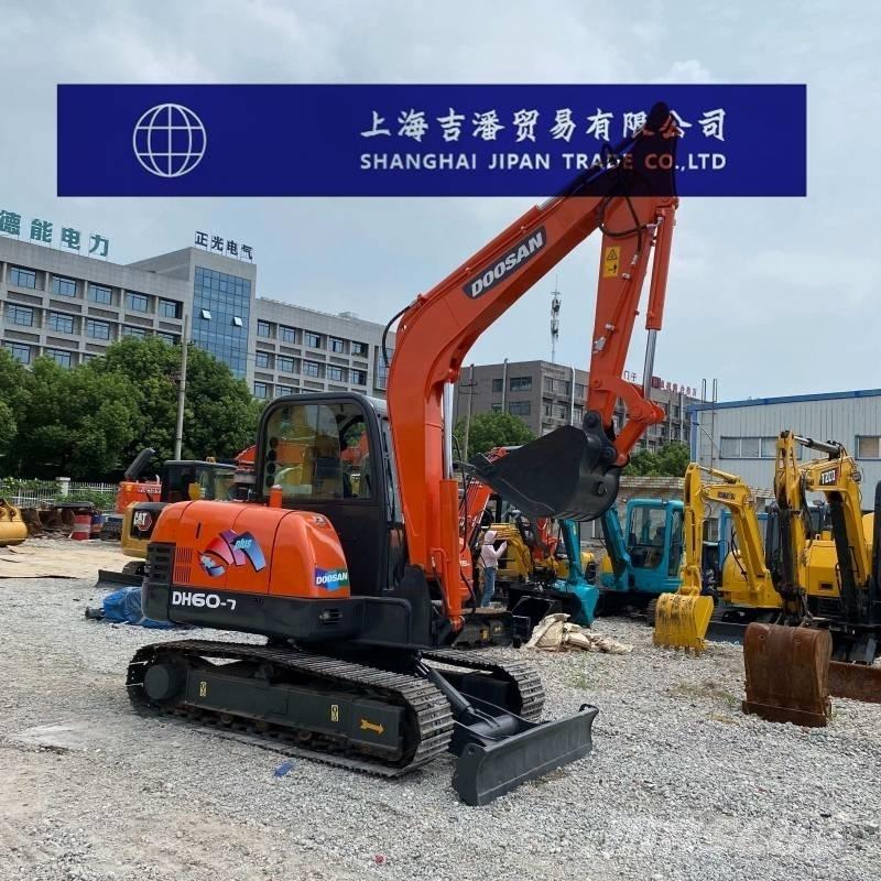 Doosan DH 60 Pásová rýpadla