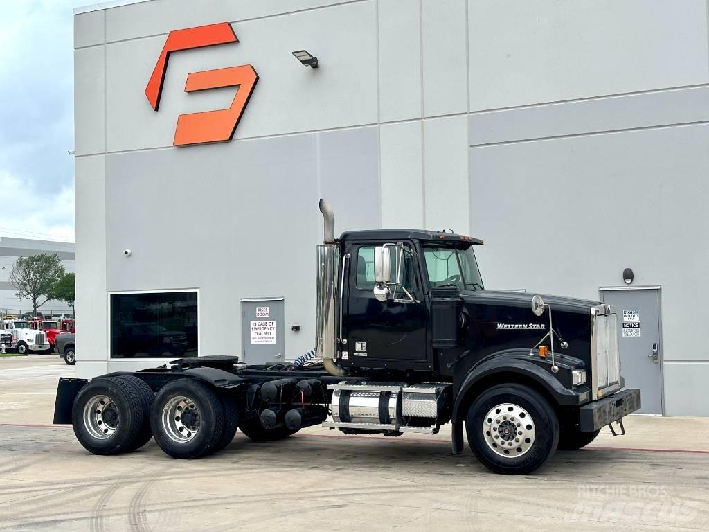 Western Star 4900 Tahače