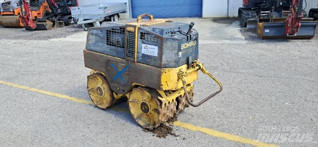 Bomag BW65T Půdní kompaktory
