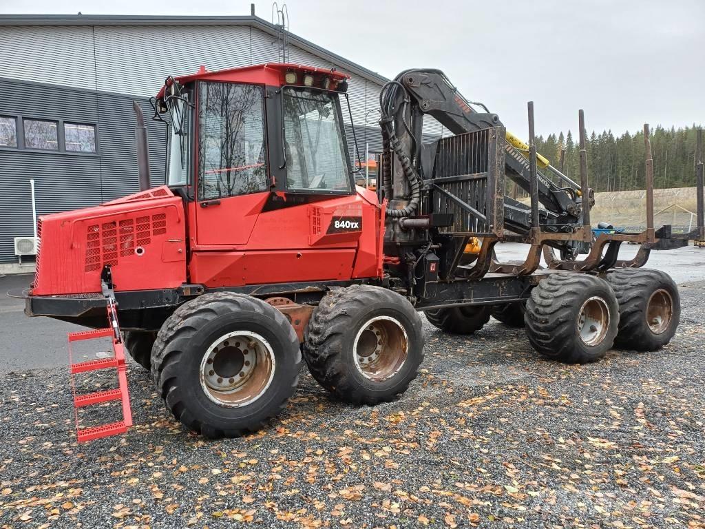 Komatsu 840 TX Vyvážecí traktory