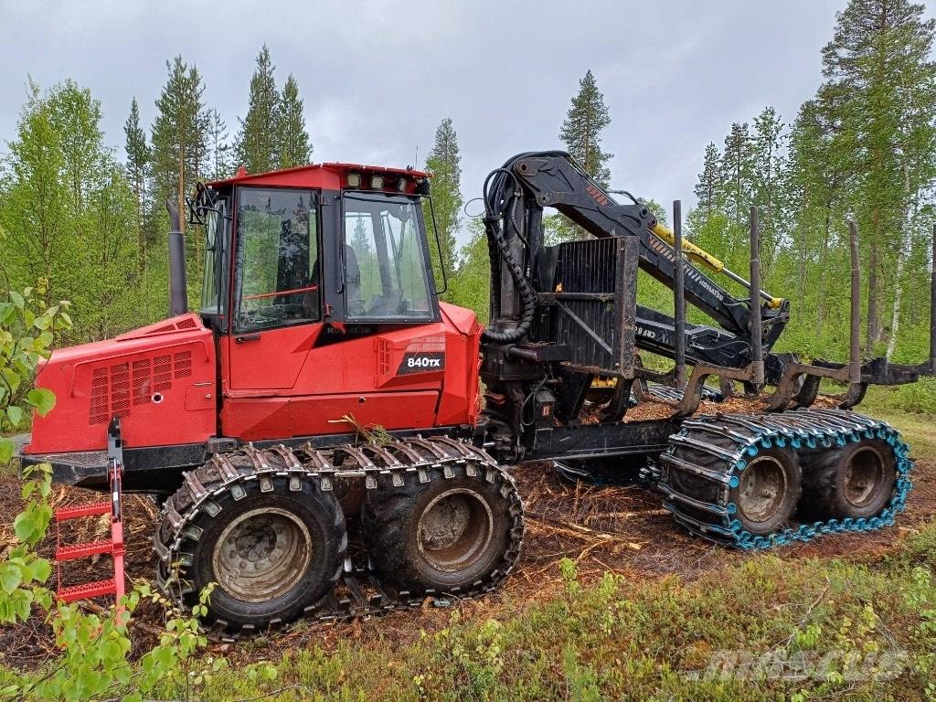 Komatsu 840 TX Vyvážecí traktory
