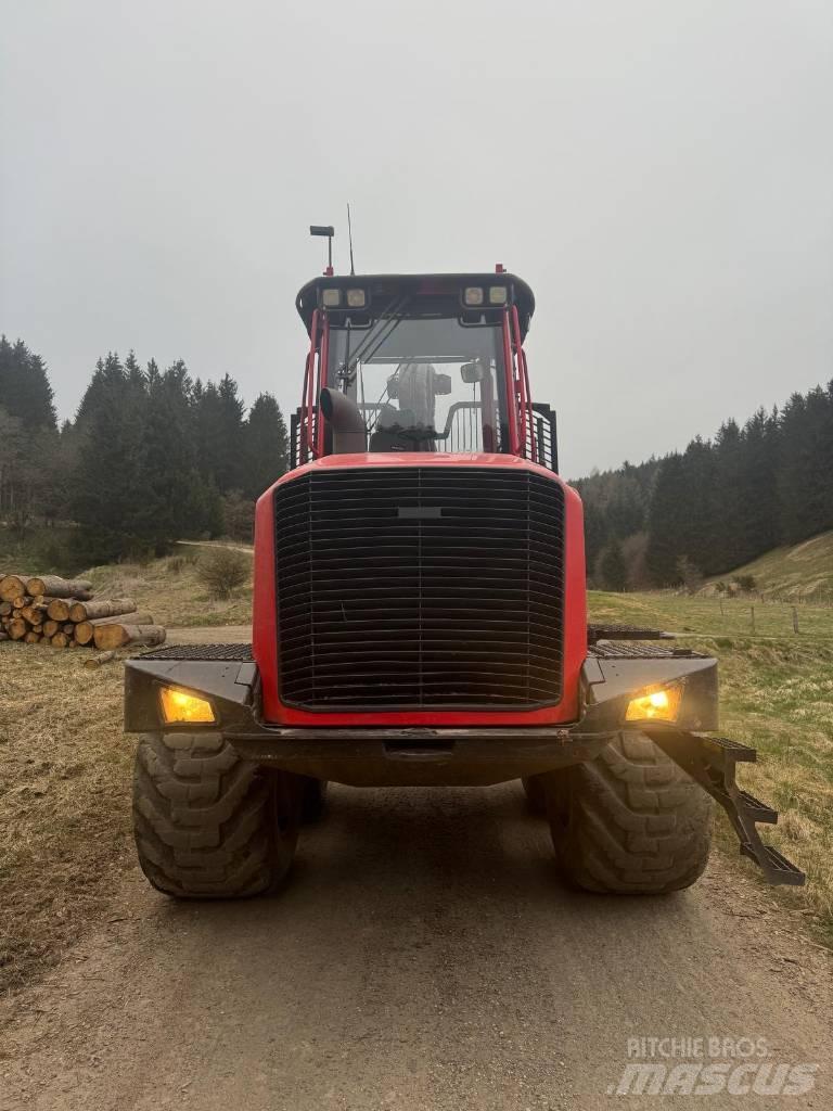 Komatsu XF 855-2 Vyvážecí traktory