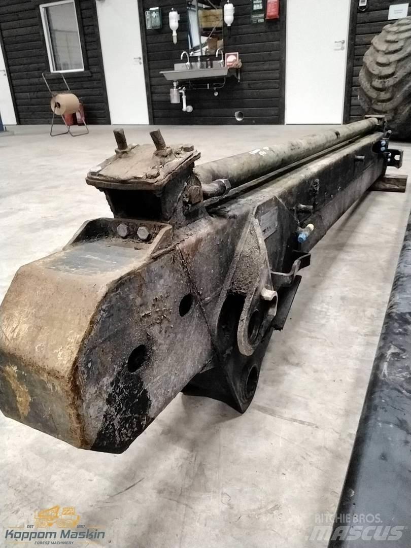 Cranab 570 Lesní jeřáby