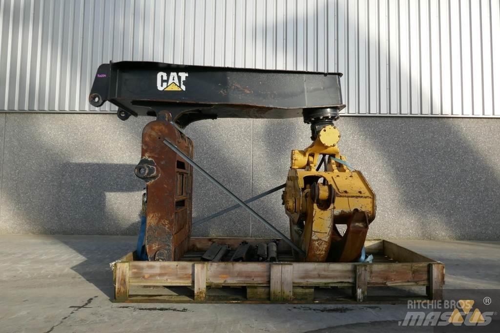 CAT 525D Grapple Doprava – ostatní