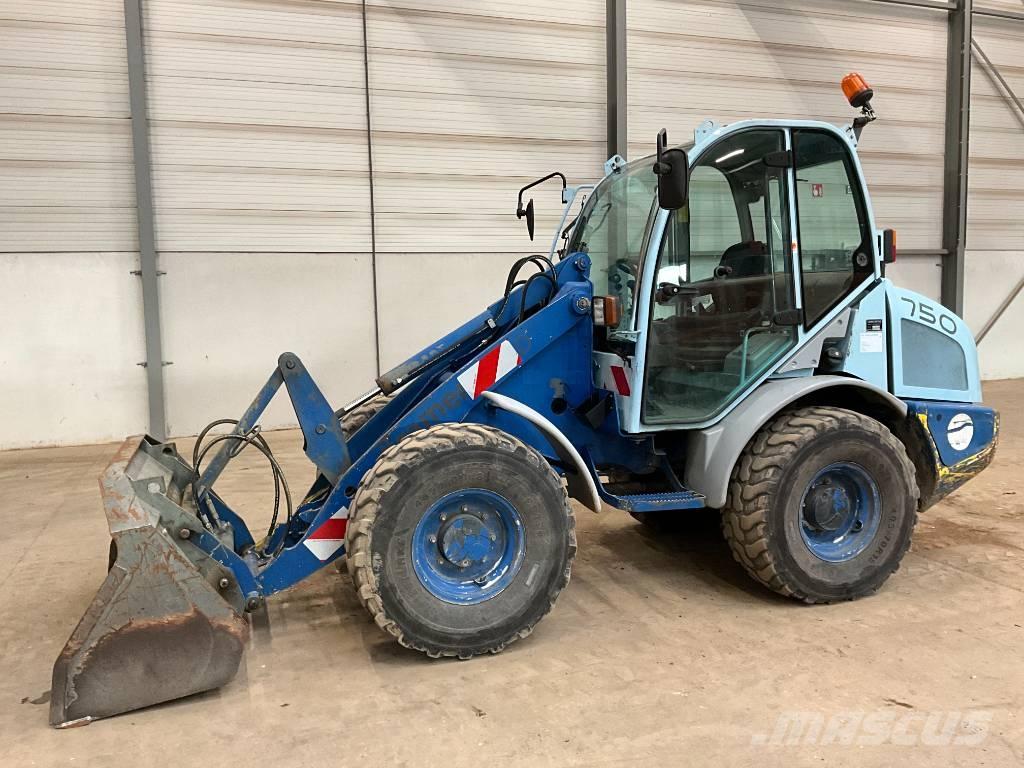 Kramer 750 Kolové nakladače