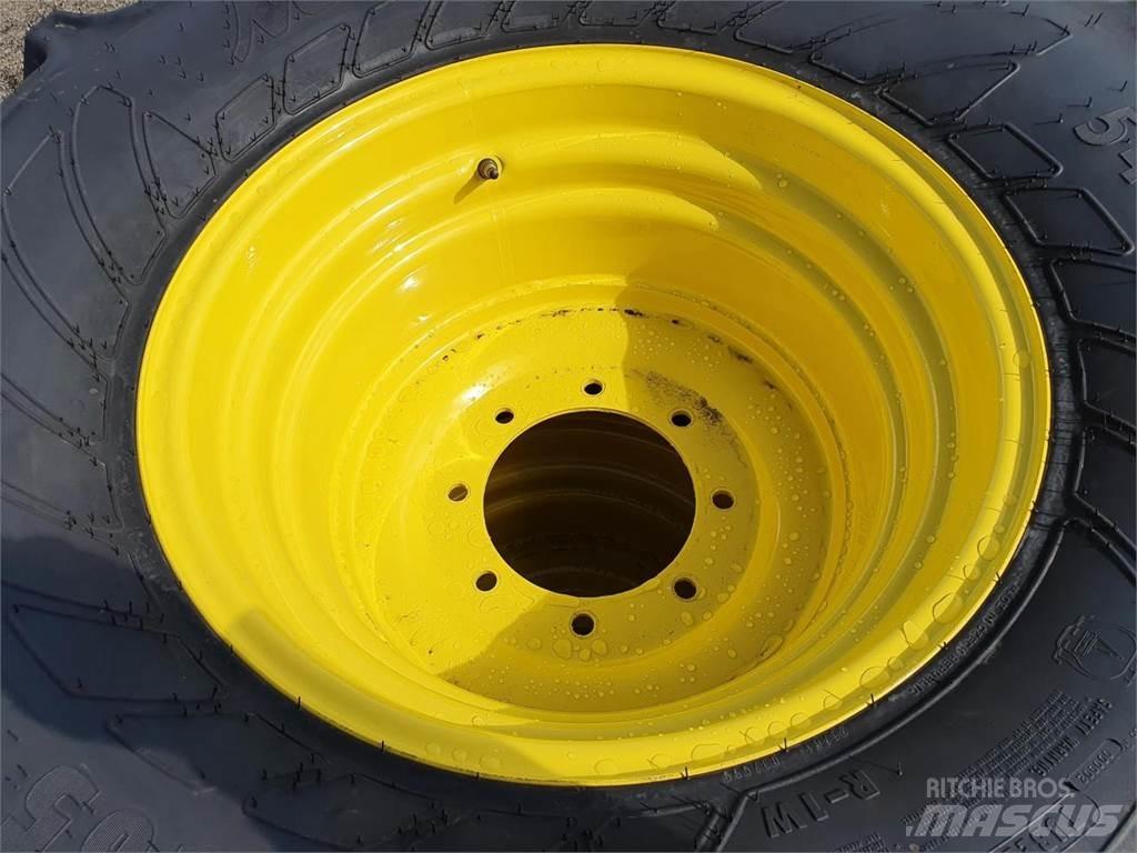 Mitas 540/65R24 x2 Pneumatiky, kola a ráfky