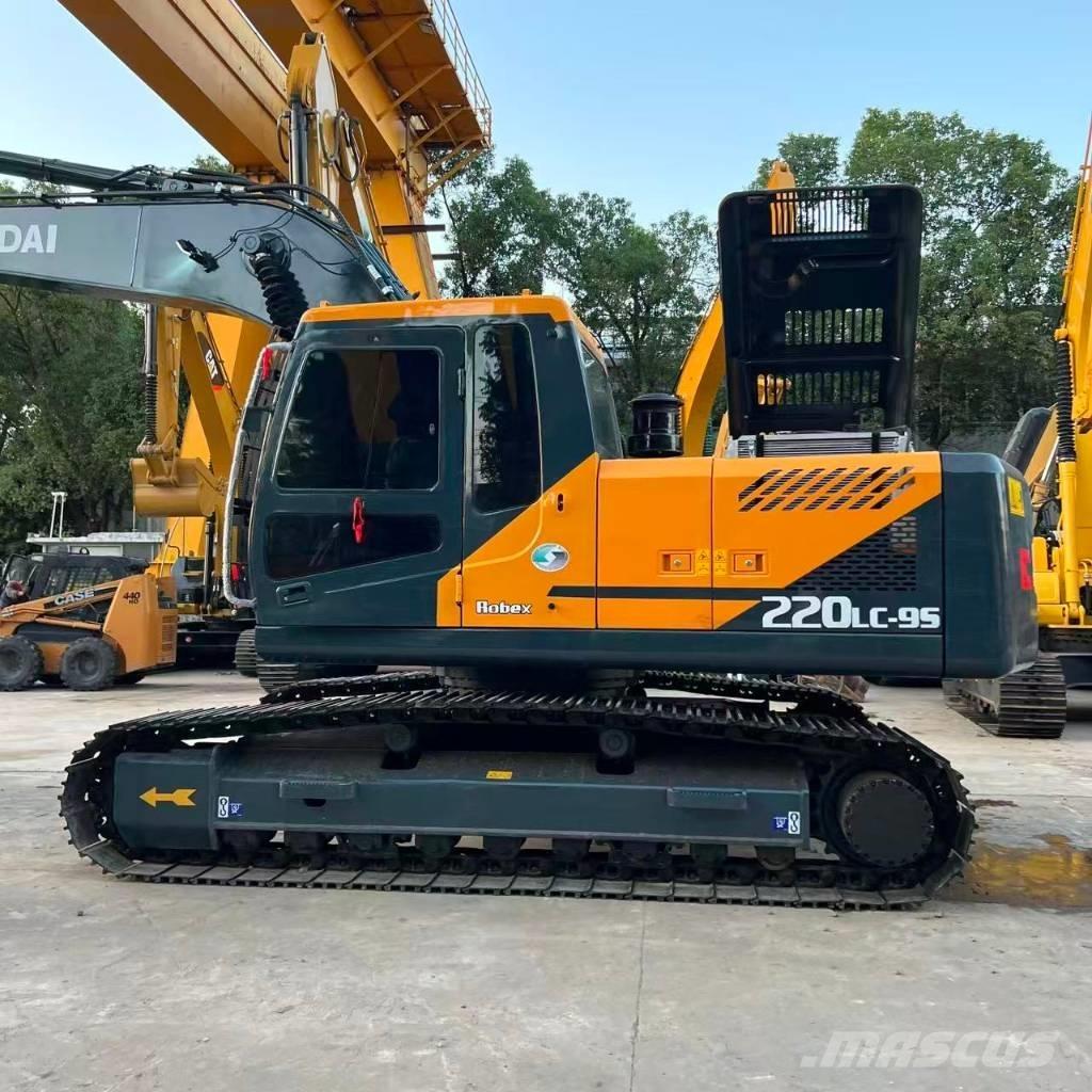 Hyundai 220LC-9S Mini rýpadla < 7t