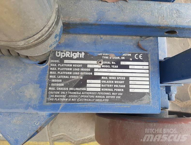 UpRight UL40AC Další zvedače a plošiny