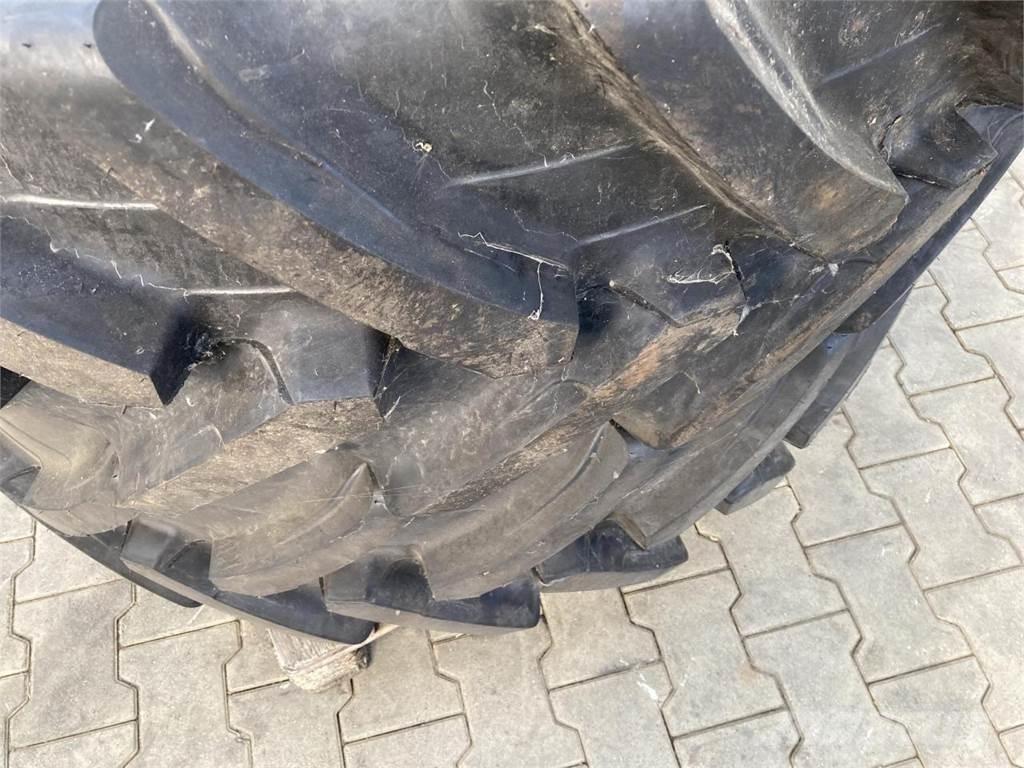 Alliance 420/85R28 Pneumatiky, kola a ráfky