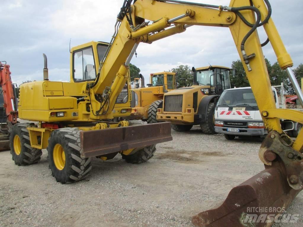 Komatsu PW 95 Midi rýpadla 7t - 12t