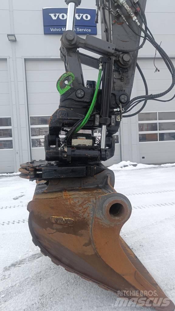 Volvo EC 300 EL Pásová rýpadla