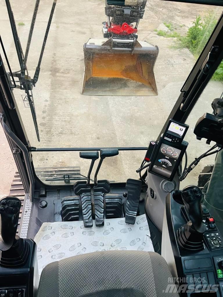 Volvo EC 220 Pásová rýpadla