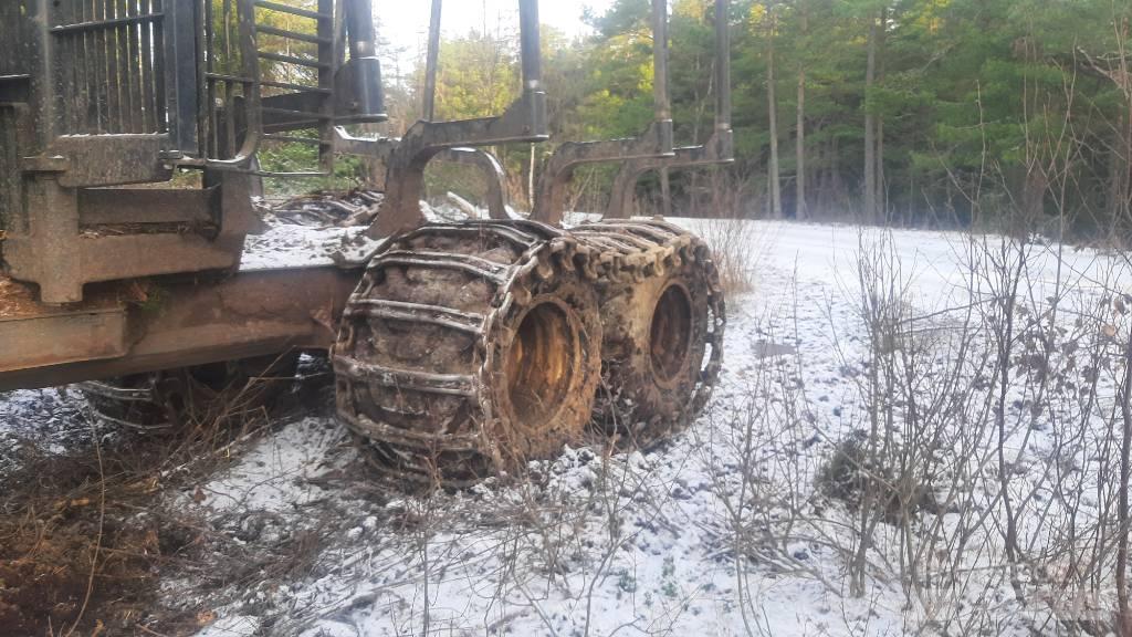 Ponsse BUFFALO AF 8W Vyvážecí traktory