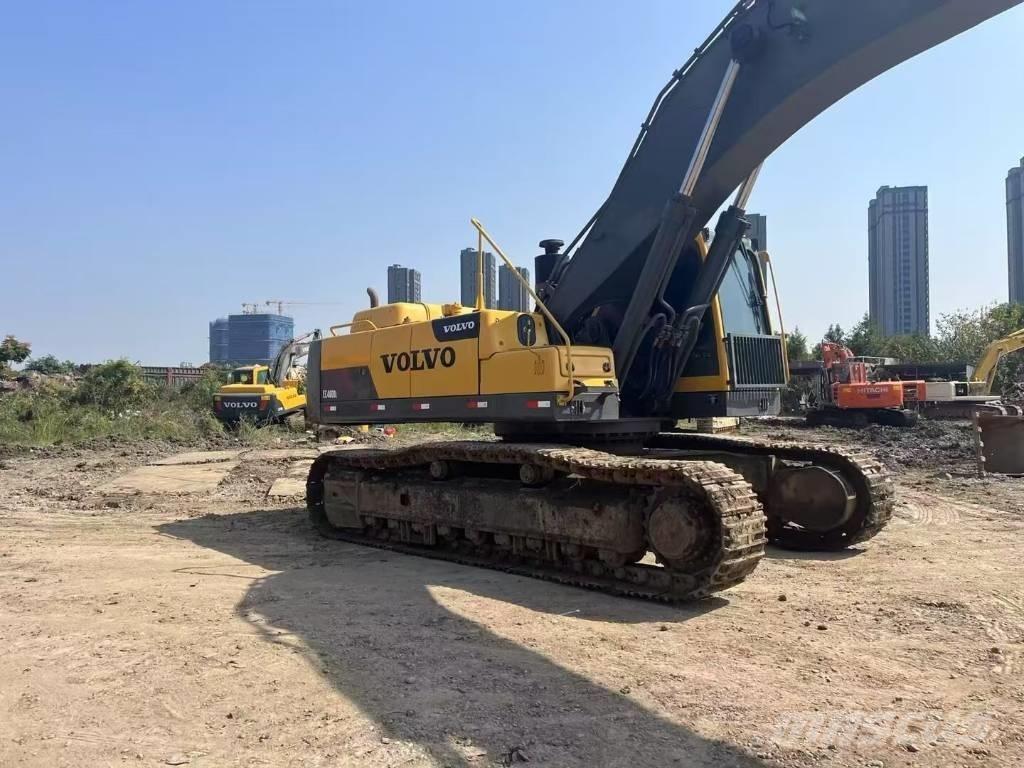Volvo EC 460 B LC Pásová rýpadla
