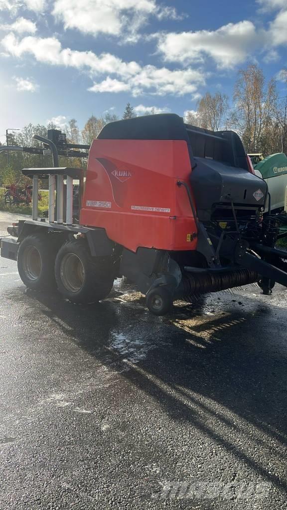 Kuhn VPB 2160 Lis na válcové balíky
