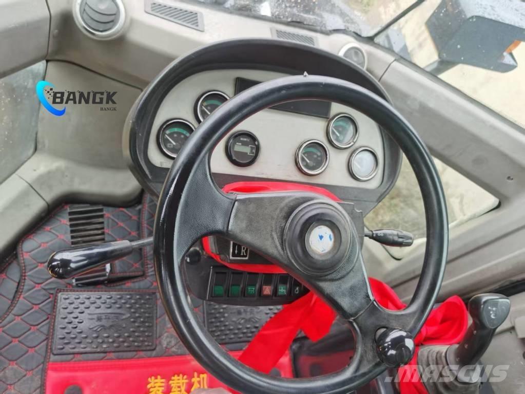 JCB 3 CX Rýpadlo-nakladače