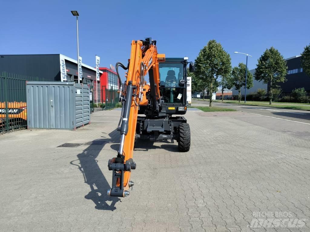 Develon DX57W-7 Mini rýpadla < 7t