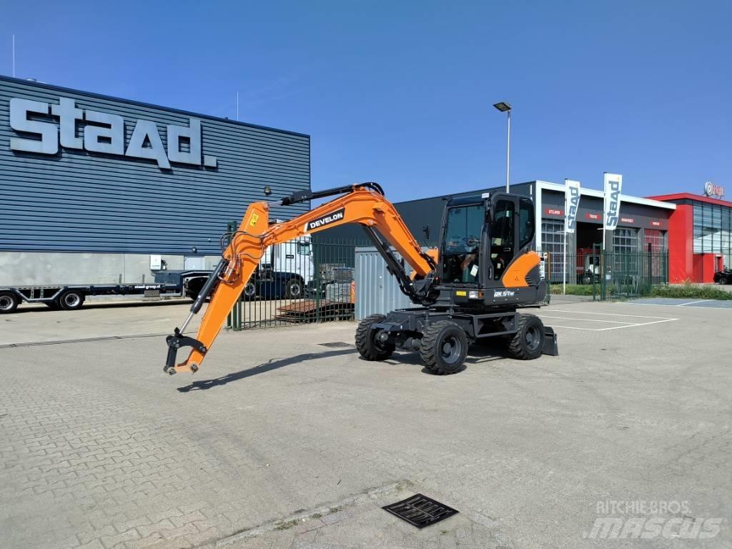 Develon DX57W-7 Mini rýpadla < 7t