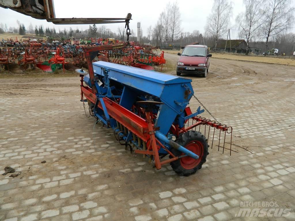 Stegsted 3 Mechanické secí stroje