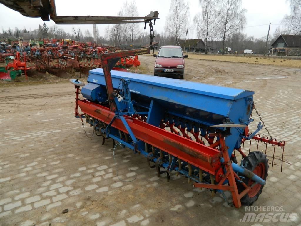 Stegsted 3 Mechanické secí stroje