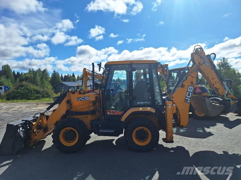 JCB 3 CXE Compact Rýpadlo-nakladače