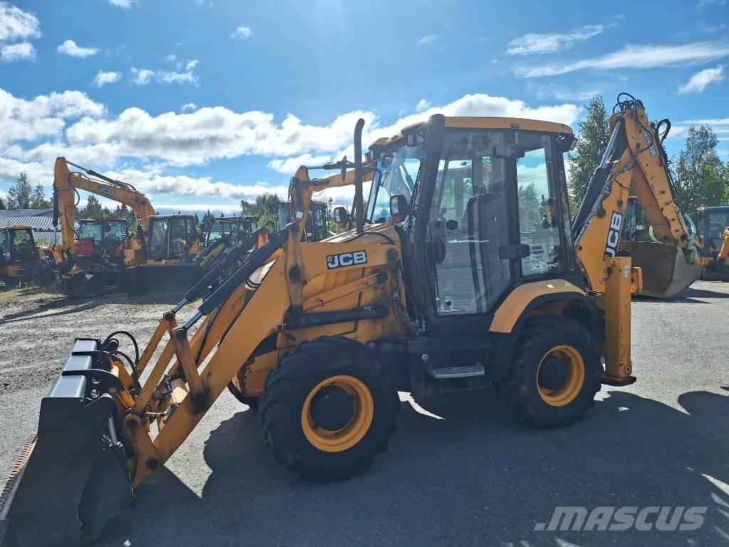 JCB 3 CXE Compact Rýpadlo-nakladače
