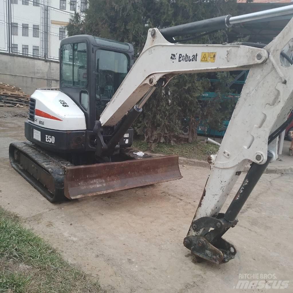 Bobcat E 50 Mini rýpadla < 7t