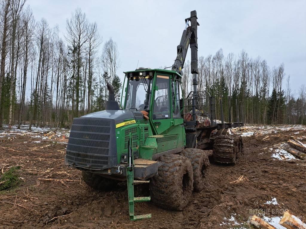 John Deere 1210 G Vyvážecí traktory