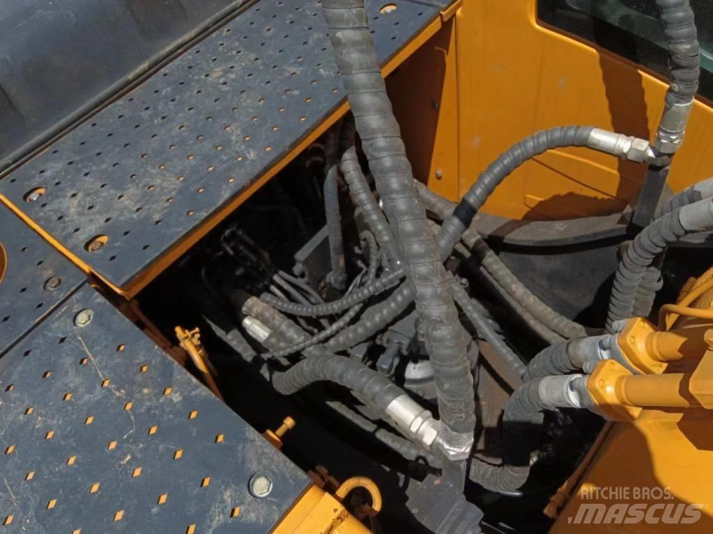 CAT 308 Pásová rýpadla