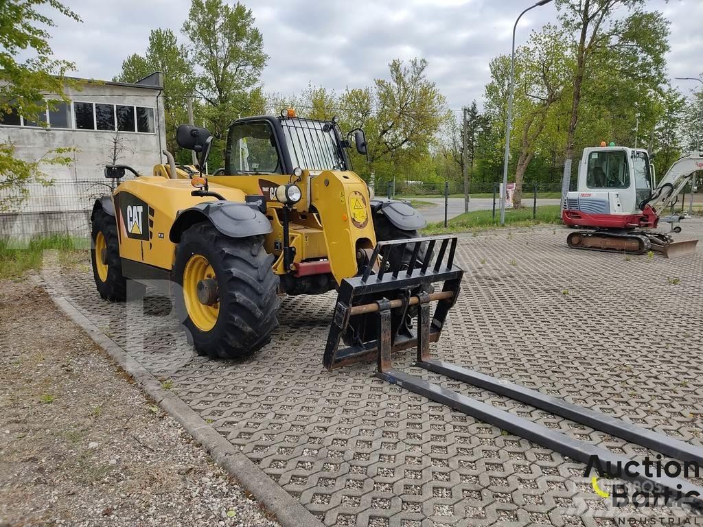 CAT TH407 AG Teleskopické manipulátory