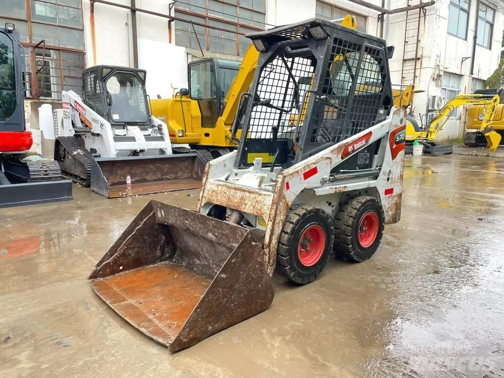 Bobcat S 70 Smykem řízené nakladače