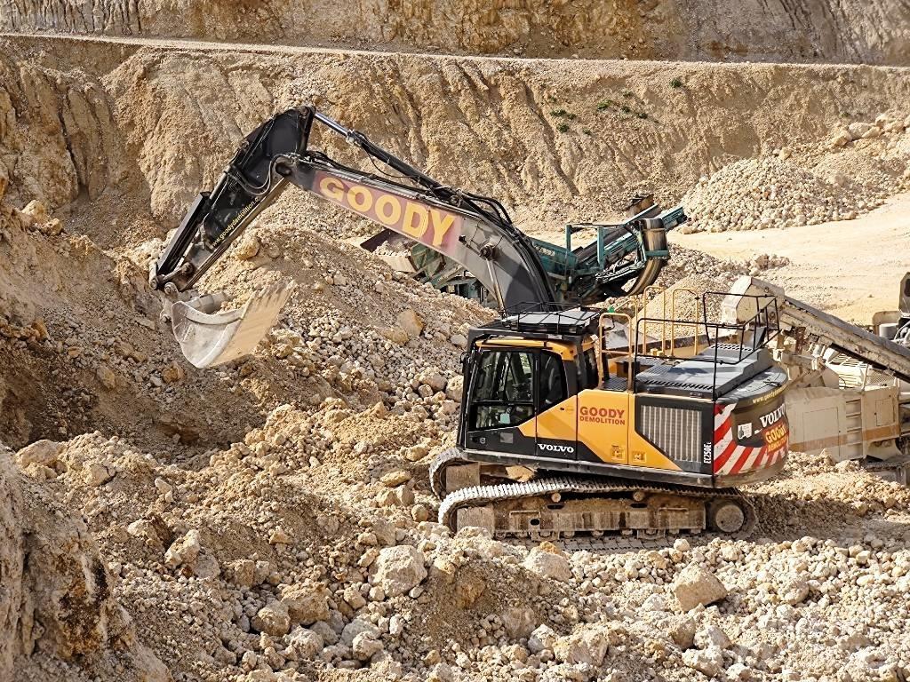 Volvo EC 250 EL Pásová rýpadla
