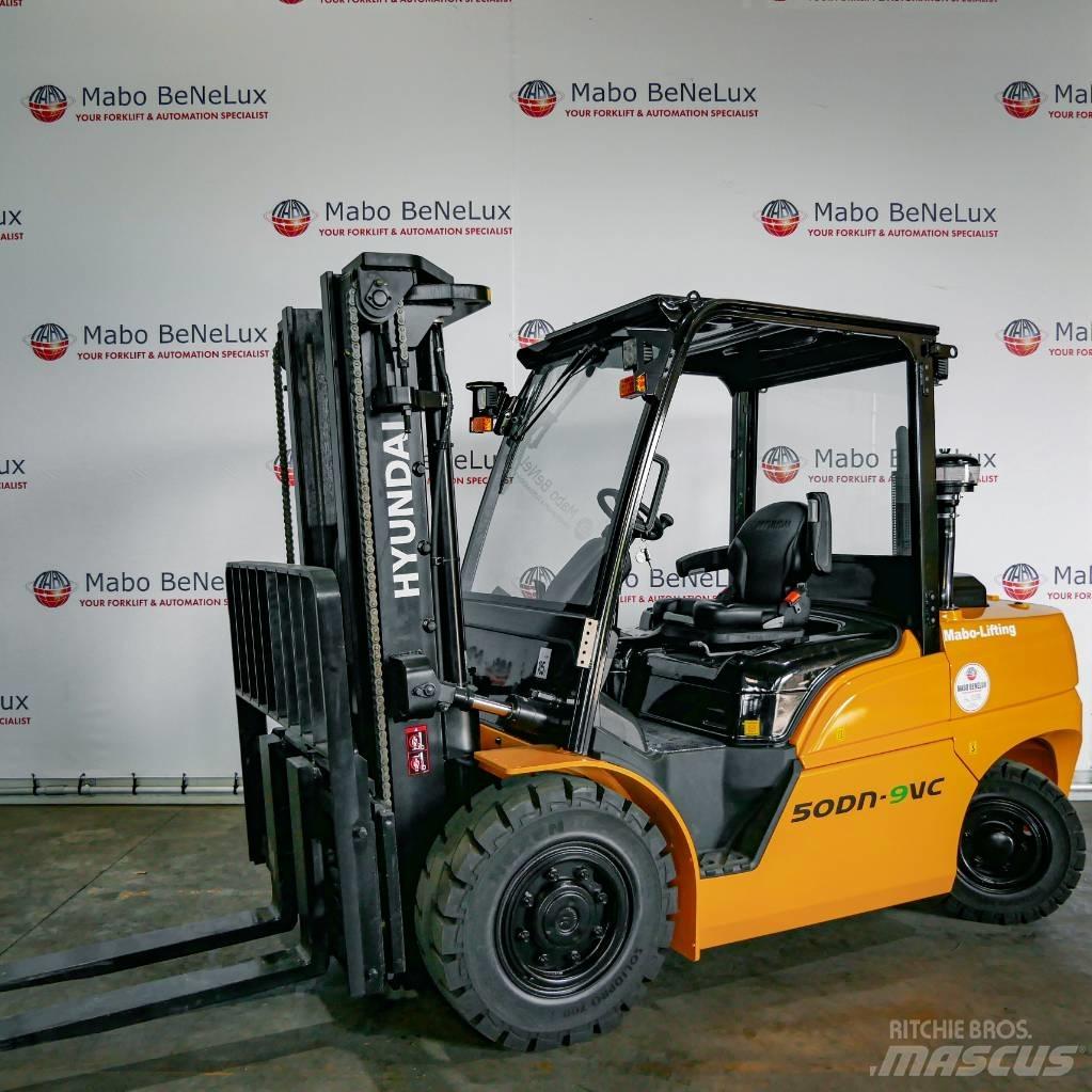 Hyundai 50DN-9VC Dieselové vozíky