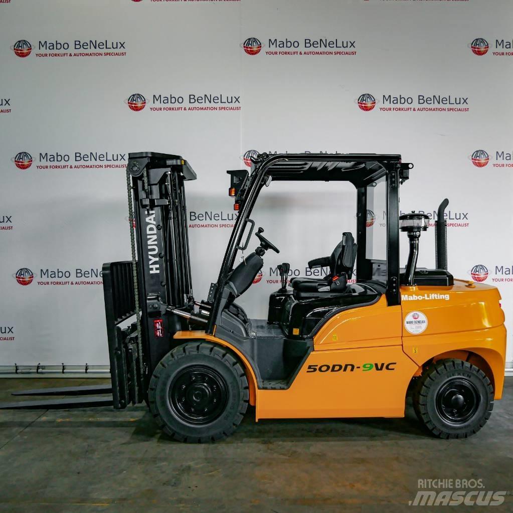 Hyundai 50DN-9VC Dieselové vozíky