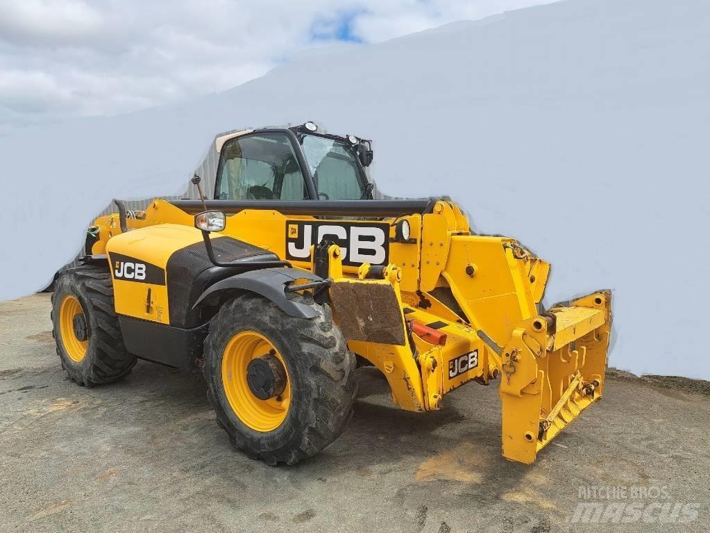 JCB 535-125 Teleskopické manipulátory