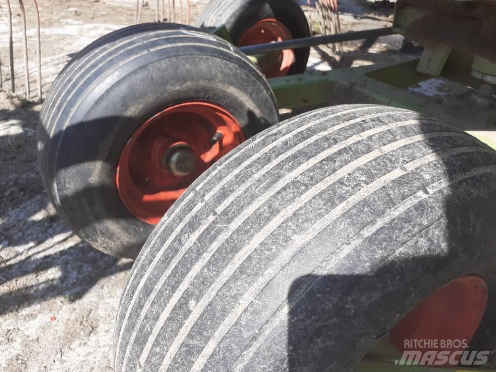 CLAAS Liner 430 S Řádkovače